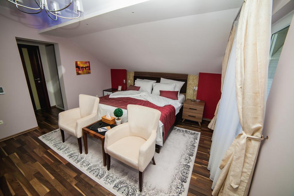 Villa Grace Bihac Exterior photo